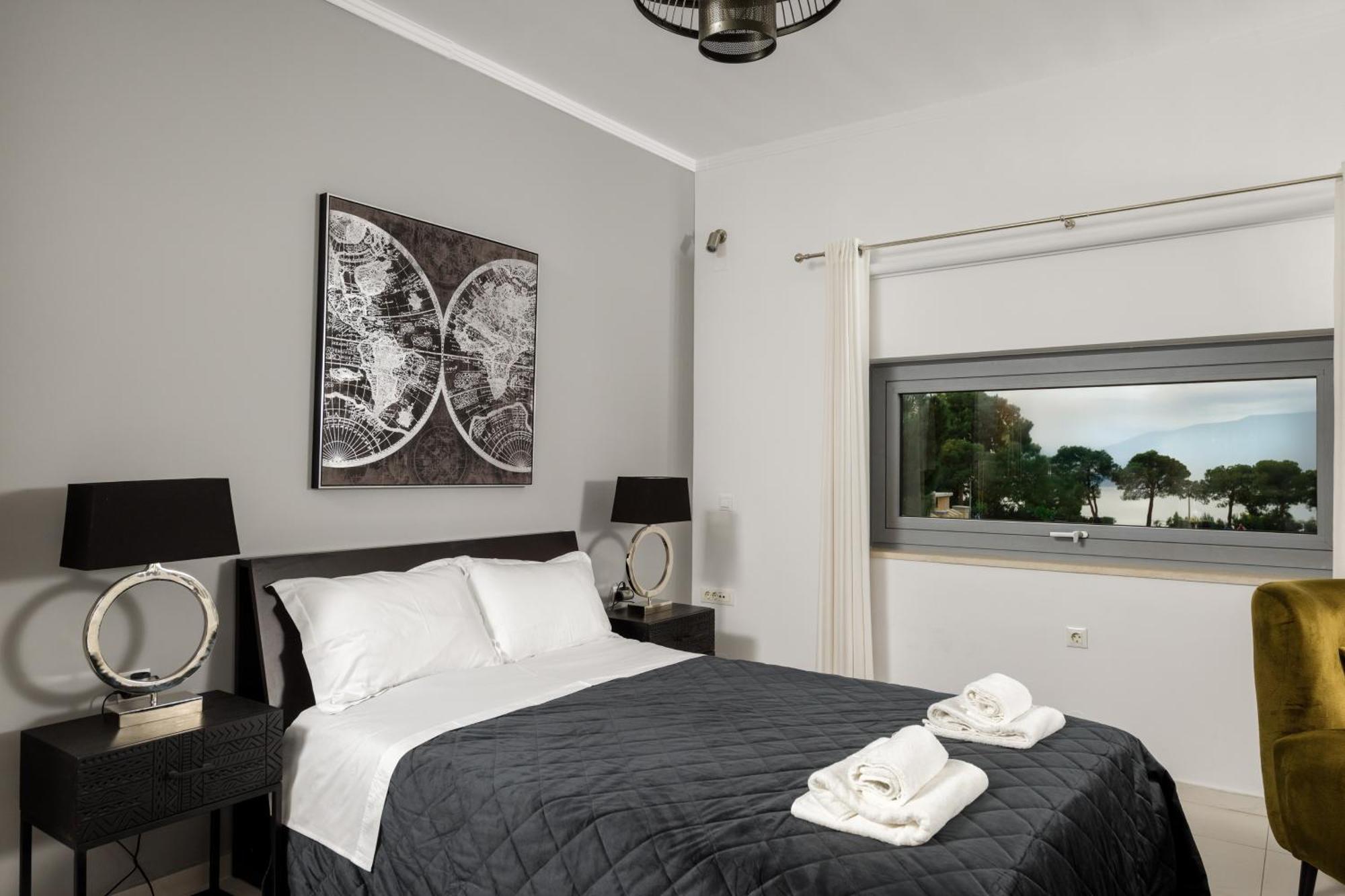 Byron Luxury Apartments Éjo Eksteriør bilde