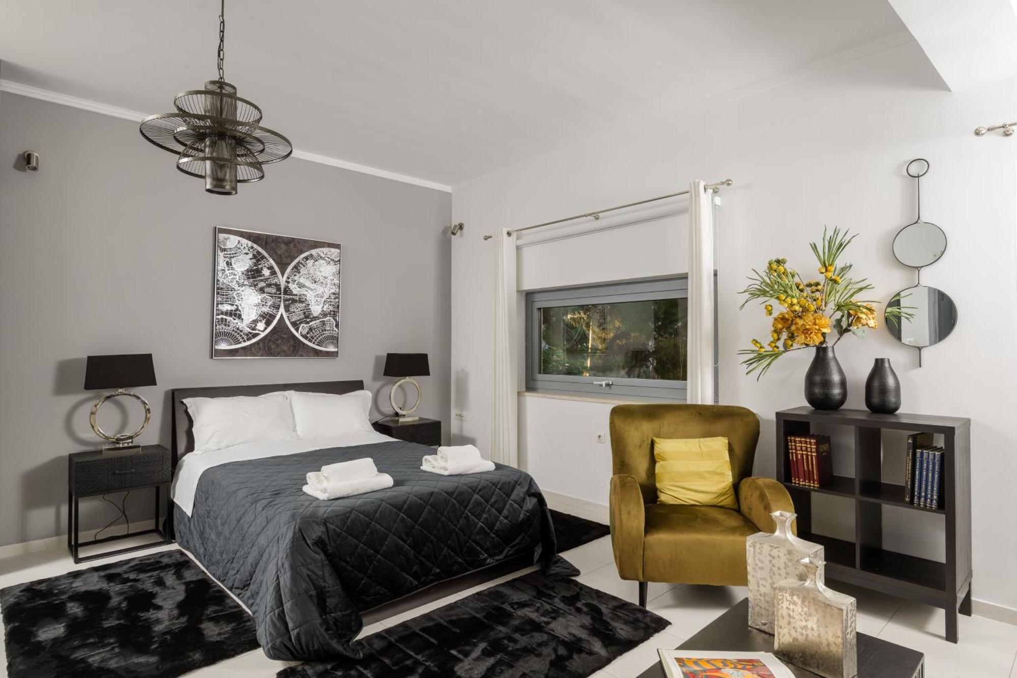 Byron Luxury Apartments Éjo Eksteriør bilde